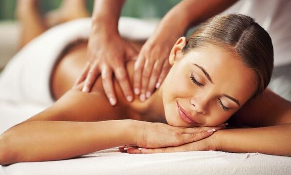 L'ostéochondrose de la région thoracique est une thérapie sous forme de massage thérapeutique